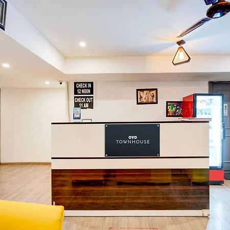 Townhouse Delight Inn Γκουργκάον Εξωτερικό φωτογραφία