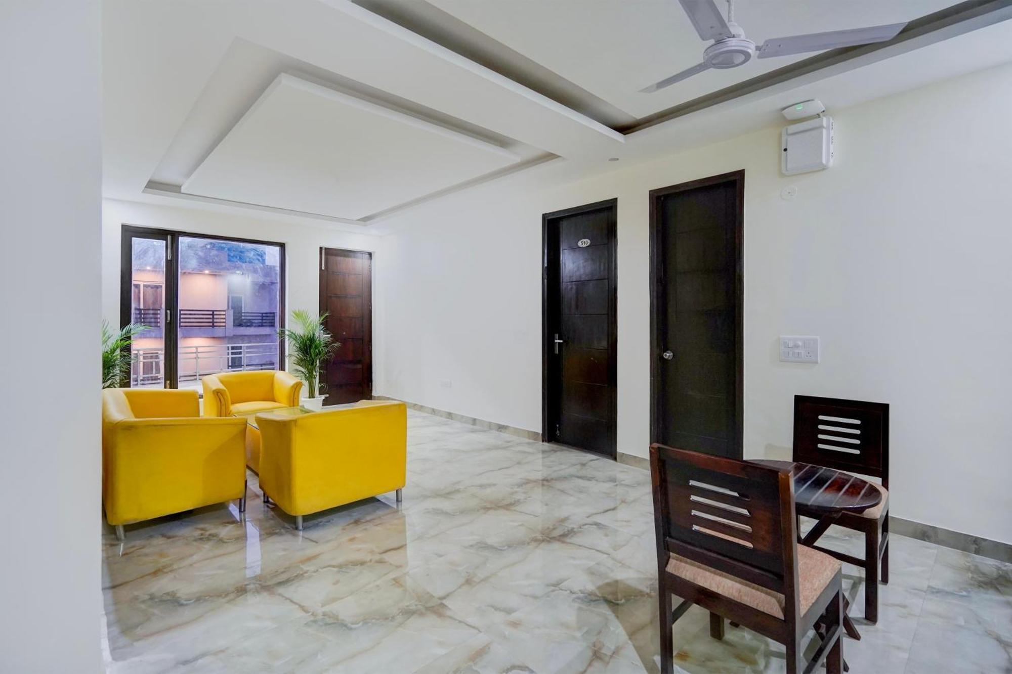 Townhouse Delight Inn Γκουργκάον Εξωτερικό φωτογραφία