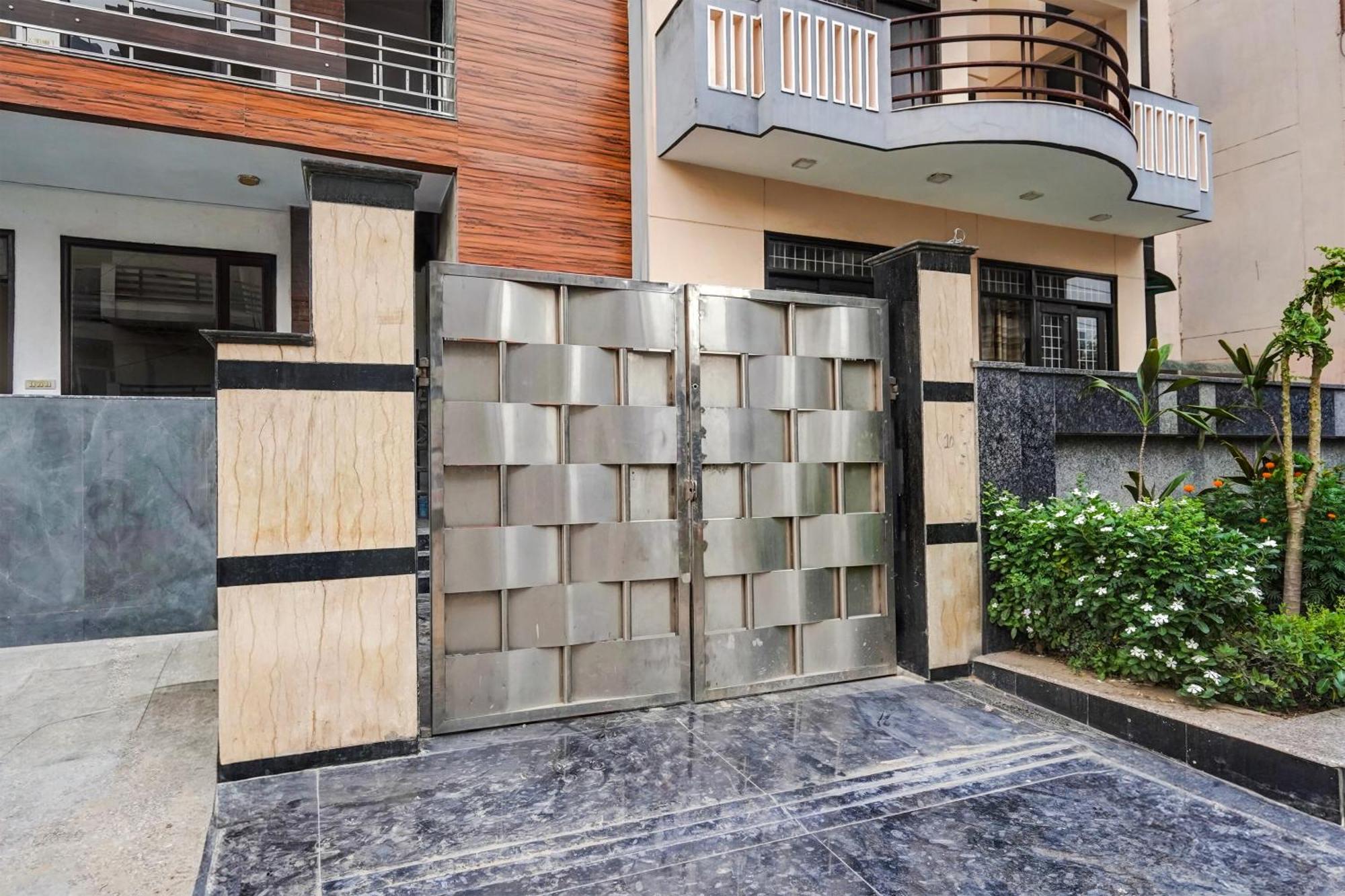 Townhouse Delight Inn Γκουργκάον Εξωτερικό φωτογραφία